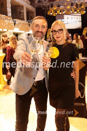  Borut  Cvetko, kreativni direktor, Mediaspeed d.o.o.;  Natalija Cvetko, Mediaspeed d.o.o.Salon štajerskih mladih vin Pubec 2024 v Ljubljani