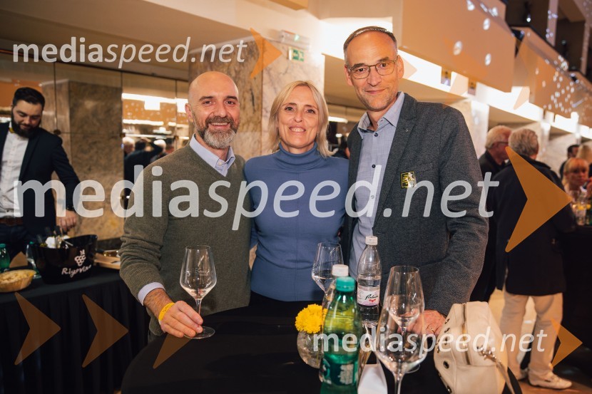  Aleš Cipot, Adria Media;  Irena Pavčič, direktorica, IPPR;  Aleksander Salkič, Pošta SlovenijeSalon štajerskih mladih vin Pubec 2024 v Ljubljani