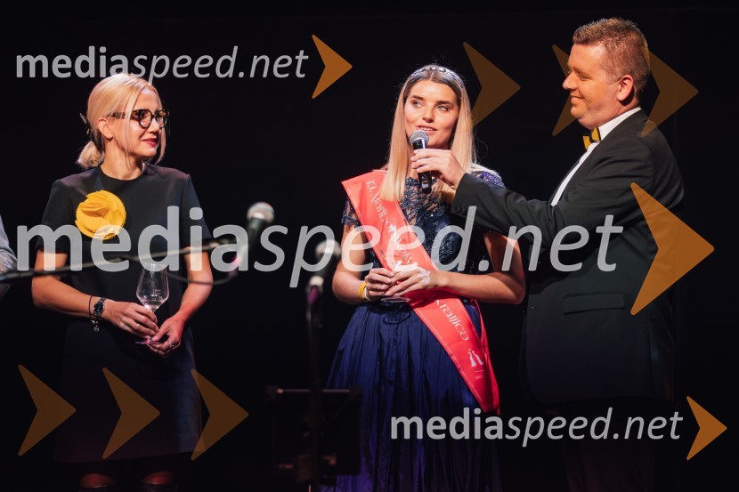  Natalija Cvetko, Mediaspeed d.o.o.;  Maruša Mukenauer, Vina Mukenauer, Mariborska vinska kraljica 2023 - 2025;  Robert Levstek, koordinator, občina DuplekSalon štajerskih mladih vin Pubec 2024 v Ljubljani