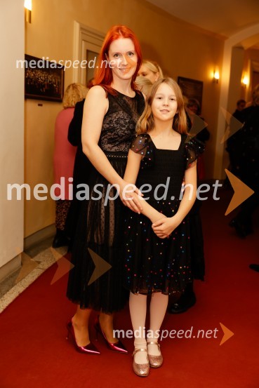  Sara  Bergman Recek, zobozdravnica, paradontologinja;  ... Don Kihot, premiera baleta v SNG Opera in balet Ljubljana