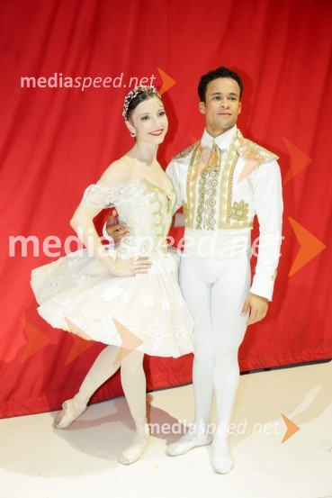  Erica Pinzano , balerina;  Solomon  Osazuva, baletni plesalecDon Kihot, premiera baleta v SNG Opera in balet Ljubljana