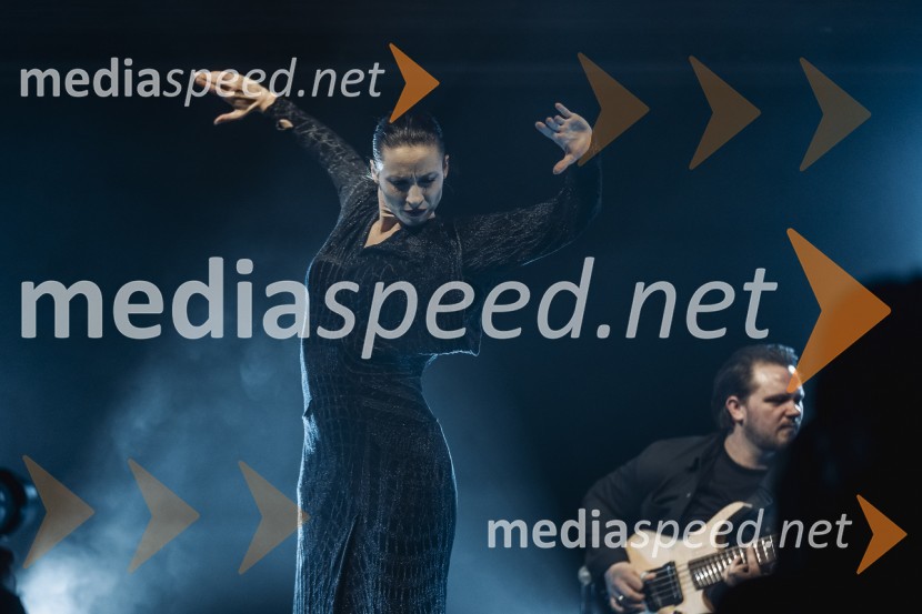  Urška Centa, plesalka flamenkaNomad, avtorski projekt Jošta Lampreta