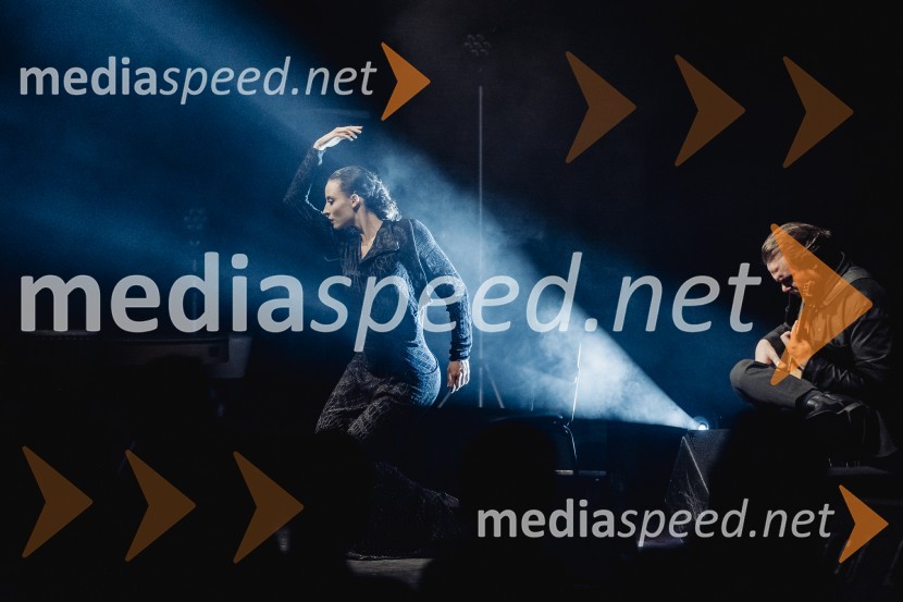  Urška Centa, plesalka flamenkaNomad, avtorski projekt Jošta Lampreta