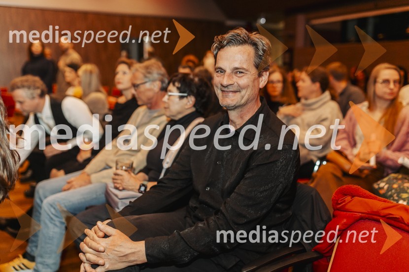 Nomad, avtorski projekt Jošta Lampreta