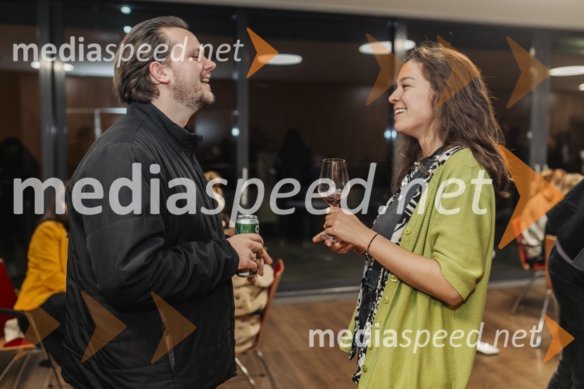  Jošt Lampret, glasbenik;  ... Nomad, avtorski projekt Jošta Lampreta