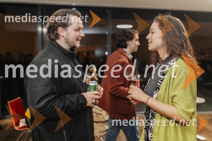  Jošt Lampret, glasbenik;  ... Nomad, avtorski projekt Jošta Lampreta