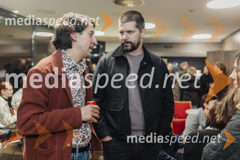  Matija Krečič, violinist in skadatelj, Momento Cigano;  ... Nomad, avtorski projekt Jošta Lampreta