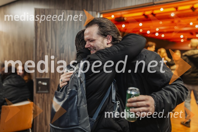  Jošt Lampret, glasbenikNomad, avtorski projekt Jošta Lampreta