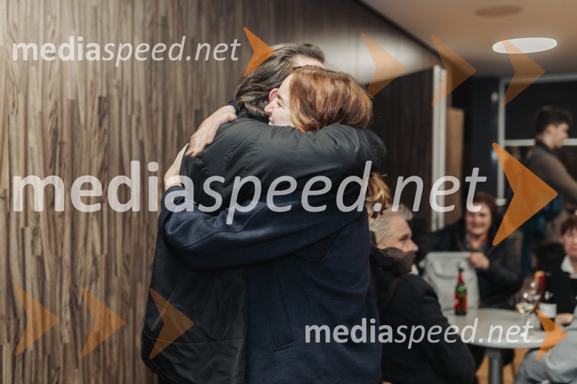  Tamara Mavsar, rokometašicaNomad, avtorski projekt Jošta Lampreta