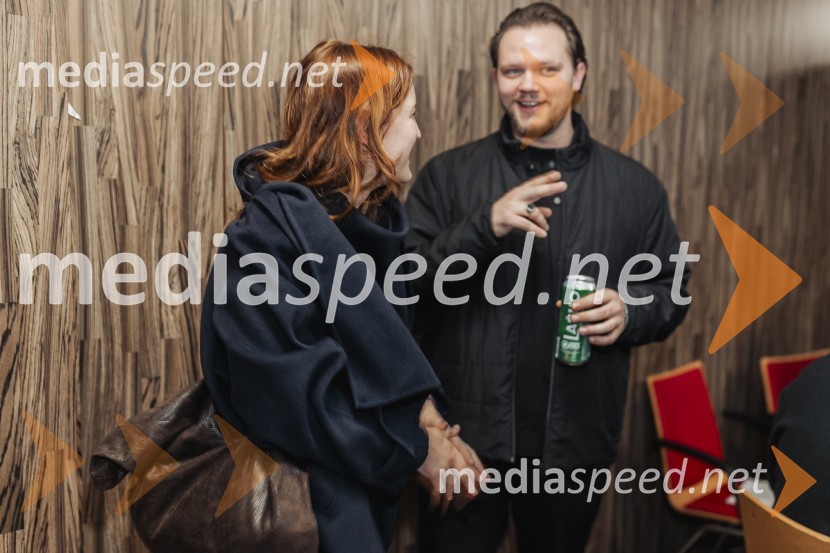  ... ;  Jošt Lampret, glasbenikNomad, avtorski projekt Jošta Lampreta