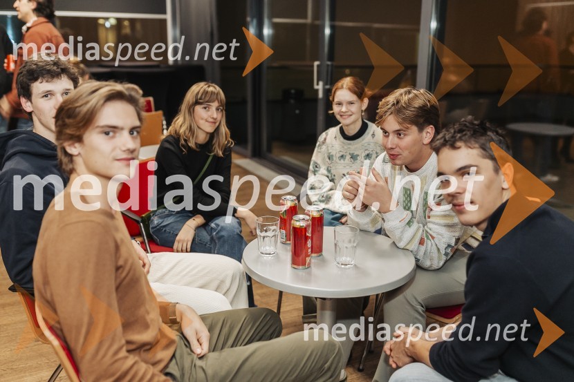 Nomad, avtorski projekt Jošta Lampreta