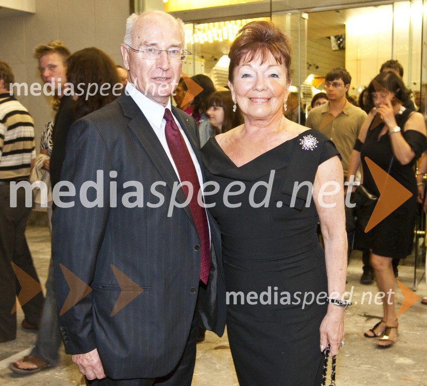 Tone Prosenc in njegova soproga Tjaša Andree Prosenc, odvetnikaBalet Pink Floyd v izvedbi milanskega gledališča La Scala, sprejem po prireditvi