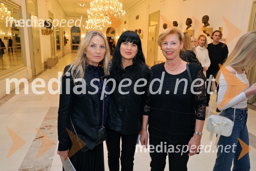  ... ; mag.  Helena  Cvikl, predavateljica na Fakulteti za turistične študije;  ... Plameni Pariza, premiera baleta Opere in Baleta SNG Maribor