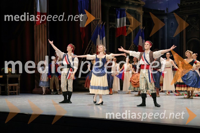 Plameni Pariza, premiera baleta Opere in Baleta SNG Maribor