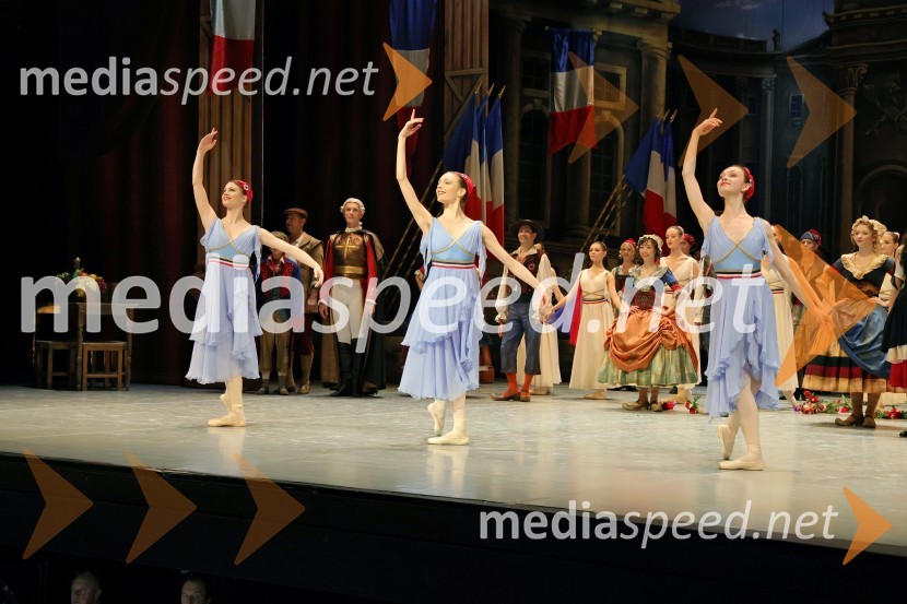 Plameni Pariza, premiera baleta Opere in Baleta SNG Maribor