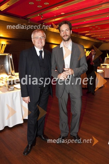 Kristijan Ukmar, ravnatelj SNG opera in balet Ljubljana in Jaš Otrin, umetniški vodja SNG Opere in baleta LjubljanaBalet Pink Floyd v izvedbi milanskega gledališča La Scala, sprejem po prireditvi