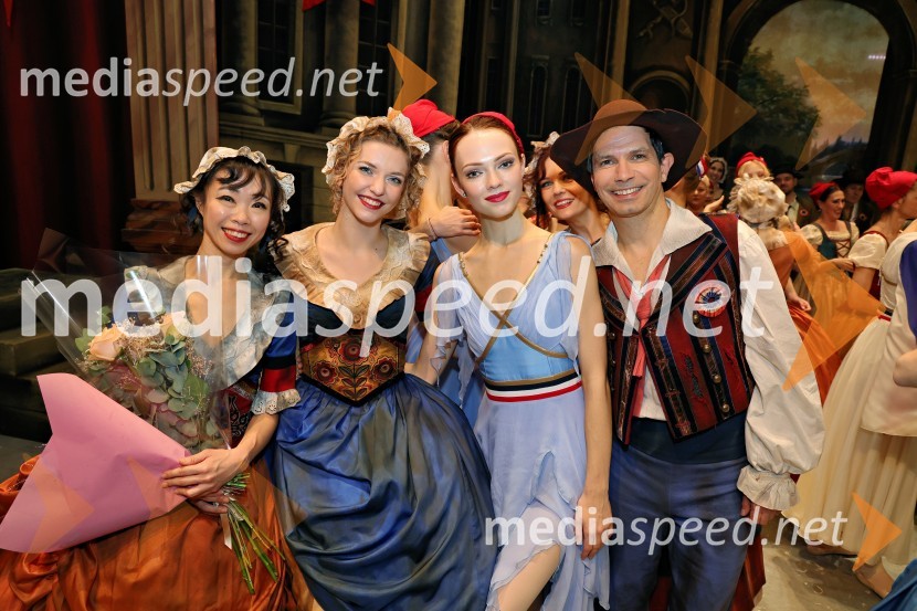  Satomi Netsu, baletna plesalka;  Lana Druškovič, baletna plesalka;  ... ;  Mircea Golescu, baletni plesalecPlameni Pariza, premiera baleta Opere in Baleta SNG Maribor