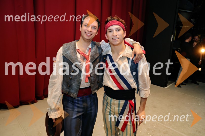  Alexandru Pilca, baletni plesalec;  ... Plameni Pariza, premiera baleta Opere in Baleta SNG Maribor