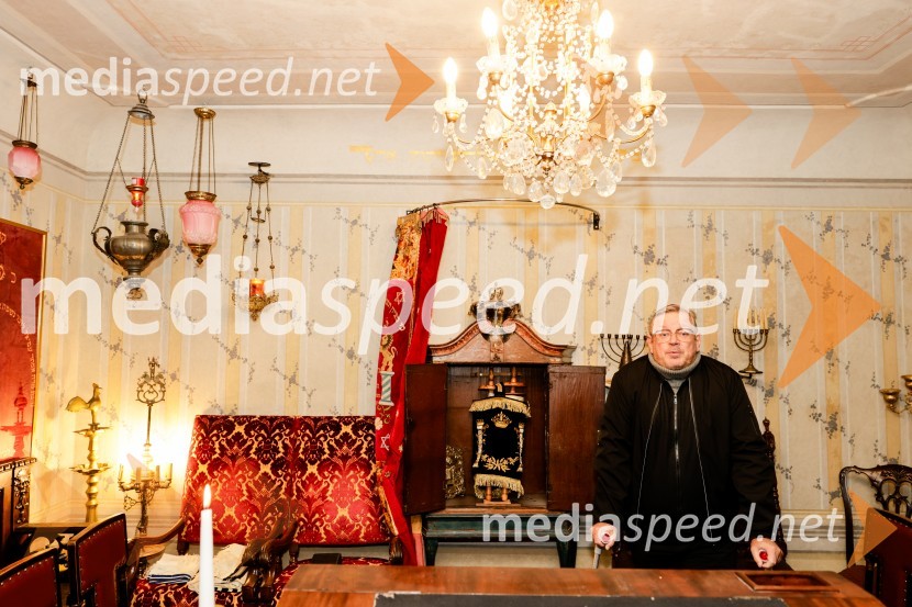  Robert Waltl, direktor, Mini teaterNezlomljivi, projekcija filma v Mini teatru