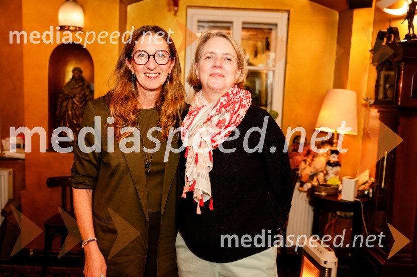  Beth Lane, igralka, producentka, pisateljica;  Sylvia Groneick, nemška veleposlanica v SlovenijiNezlomljivi, projekcija filma v Mini teatru