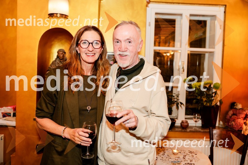  Beth Lane, igralka, producentka, pisateljica;  ... Nezlomljivi, projekcija filma v Mini teatru