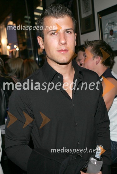 Mitja Robar, hokejistNiagara Maribor 5 let