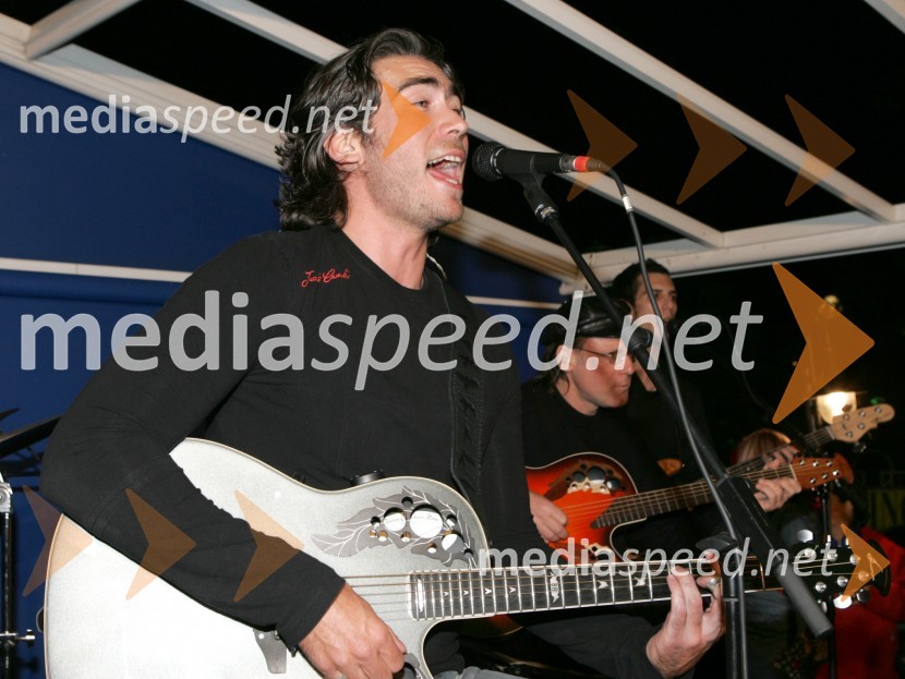 Jan Plestenjak, pevecNiagara Maribor 5 let