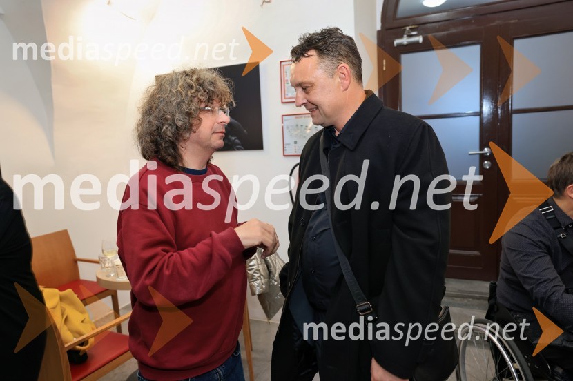  Matjaž Latin, režiser in igralec;  Peter Srpčič, direktor, Mestno gledališče PtujŽivljenje v teatru, premiera, Mestno gledališče Ptuj