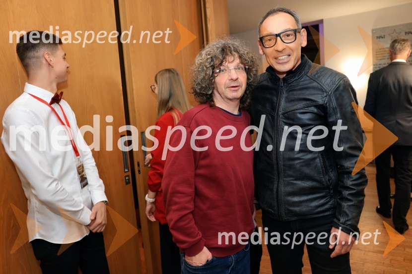  Matjaž Latin, režiser in igralec;  Tadej Toš, igralecŽivljenje v teatru, premiera, Mestno gledališče Ptuj