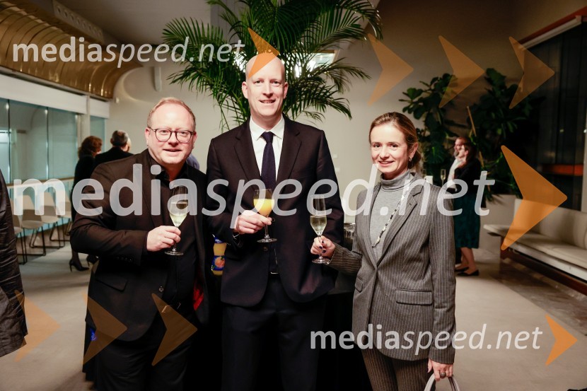 mag. Aleš Drenik, vodja programa resne glasbe, opere in balet, Cankarjev dom;  ... ;  ... Simfonični orkester iz Antwerpna, koncert v Cankarjevem domu