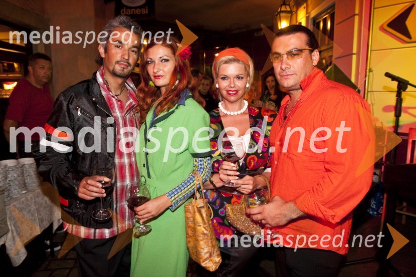 Gena Zeneli, koreograf, Tia Paynich, modna oblikovalka, Nana Zeneli, glasbena managerka in Jasmin, fant Tie PaynichPremiera videospota: Life goes up, skupine Tangels