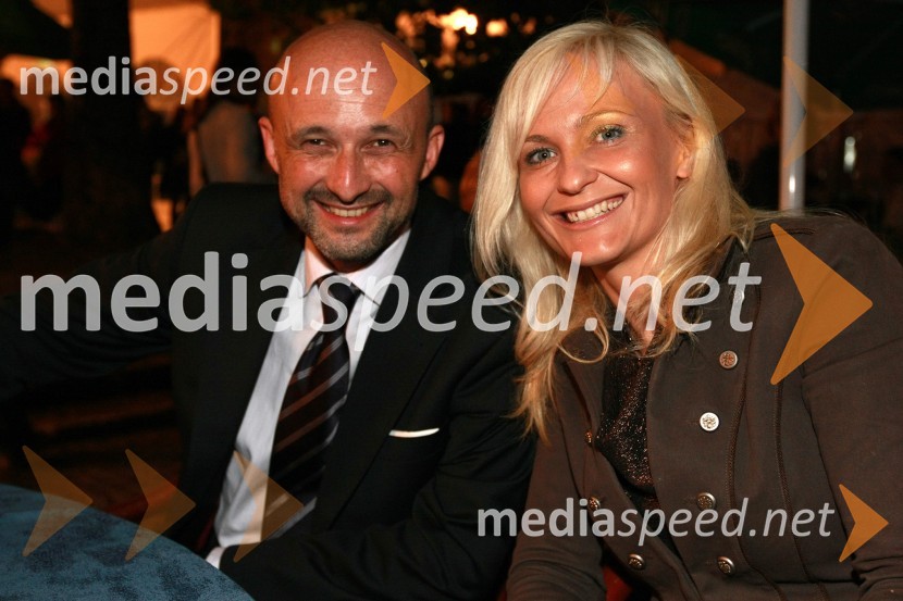 ... in Jerneja Jager, vodja prodaje v podjetju Acron d.o.o.Dogajanje na 17. Festivalu Lent 2009