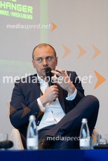  Blaž Brodnjak, predsednik uprave NLB, Manager leta 2022Game Changer Ljubljana 2024