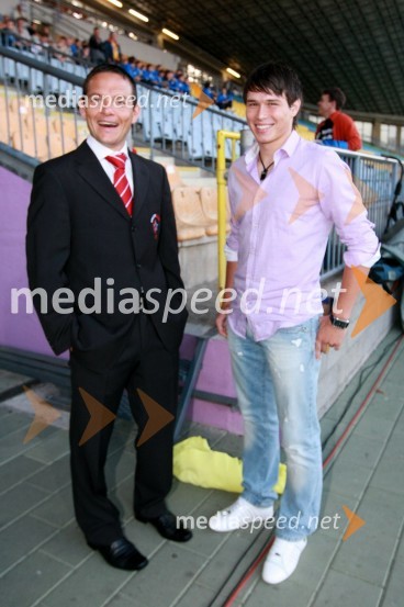 Nenad Protega, direktor NK Interblock in Etien Velikonja, nogometaš NK HIT GoricaNogometna tekma, Superpokal 2009, NK Maribor:NK Interblock