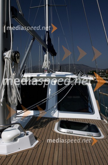 Jadrnica Nauticat 331Jadrnica Nauticat 331, test