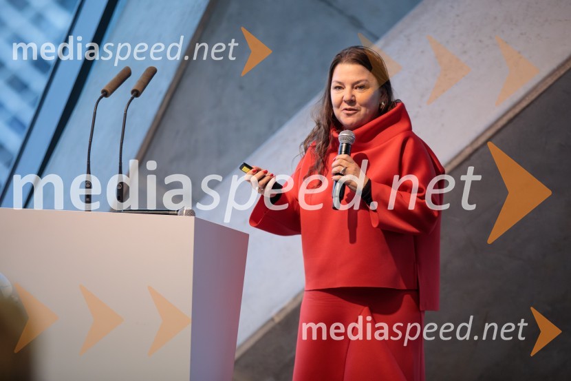  Tjaša Kolenc Filipčič, vodja upravljanja z blagovno znamko in direktorica marketinga v Skupini TriglavEffie dan 2024