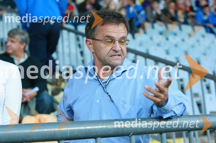 Andrej Zalar, vodja tekmovanja pri Združenju nogometnih klubov 1. slovenske nogometne ligeNogometna tekma, Superpokal 2009, NK Maribor:NK Interblock