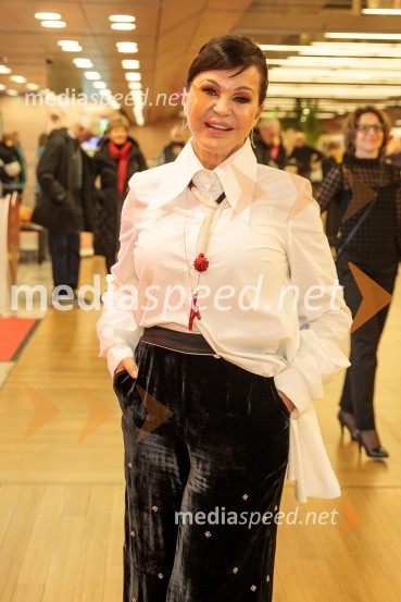  Miša Molk, televizijska voditeljica in urednicaOdprtje 35. Ljubljanskega mednarodnega filmskega festivala Liffe