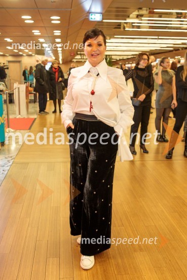  Miša Molk, televizijska voditeljica in urednicaOdprtje 35. Ljubljanskega mednarodnega filmskega festivala Liffe