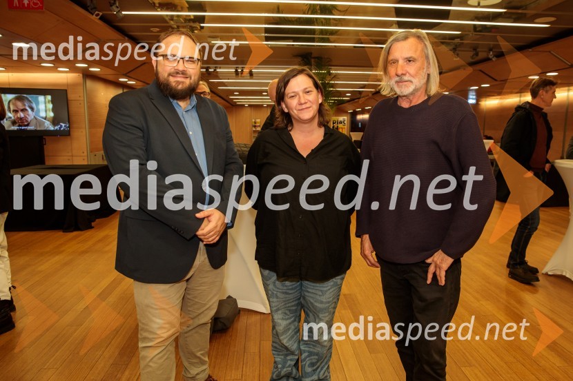  Žiga Virc, slovenski režiser;  Iza Strehar, dramatičarka in scenaristka;  ... Odprtje 35. Ljubljanskega mednarodnega filmskega festivala Liffe