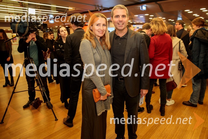  ... ;  Tomaž Jontes, nekdanji predsednik, Olimpijski komite SlovenijeOdprtje 35. Ljubljanskega mednarodnega filmskega festivala Liffe