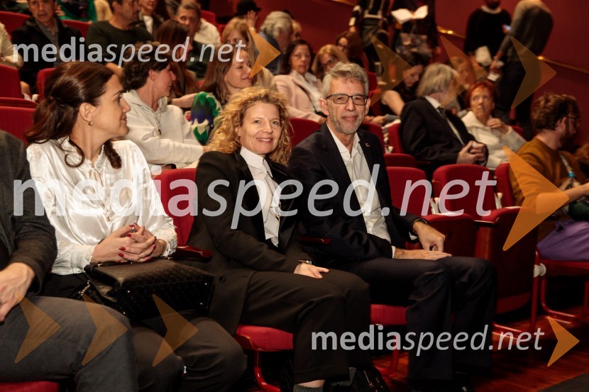 mag. Tadeja Kuhar, predstavnica Državne revizijske komisije za odnose z javnostmi;  Andrej  Kren, direktor PC BrdoOdprtje 35. Ljubljanskega mednarodnega filmskega festivala Liffe