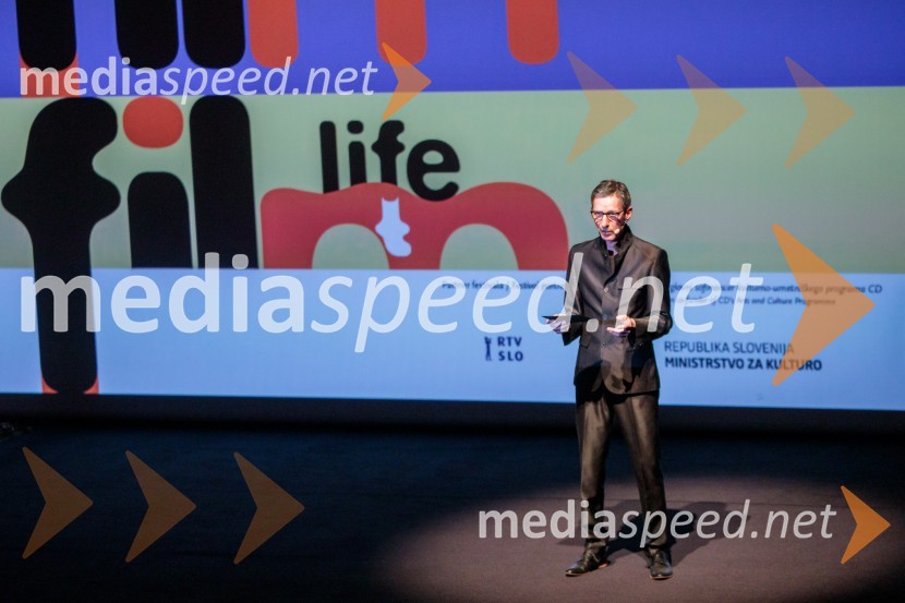  Boštjan Narat, publicist, moderator, igralecOdprtje 35. Ljubljanskega mednarodnega filmskega festivala Liffe