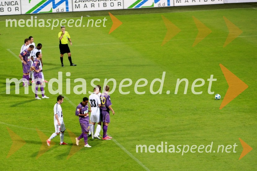 Nogometaši NK Maribor in NK InterblockNogometna tekma, Superpokal 2009, NK Maribor:NK Interblock