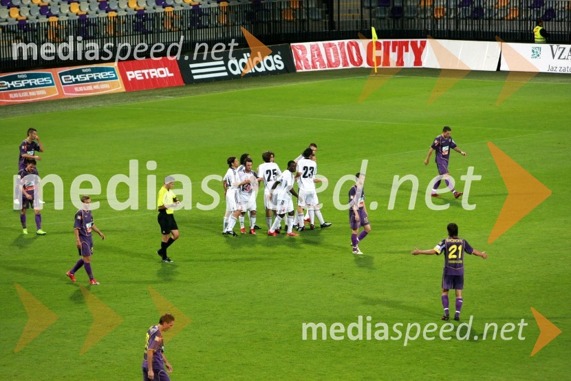 Nogometaši NK Maribor in NK InterblockNogometna tekma, Superpokal 2009, NK Maribor:NK Interblock