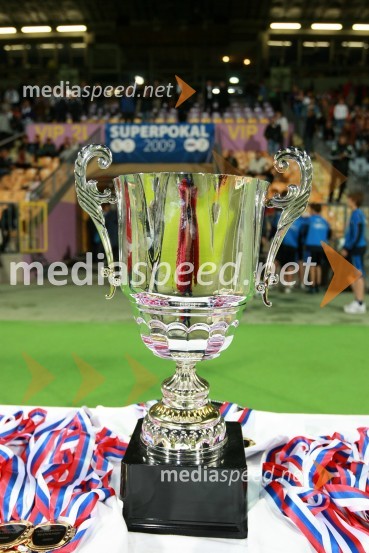 Pokal za zmagovalceNogometna tekma, Superpokal 2009, NK Maribor:NK Interblock