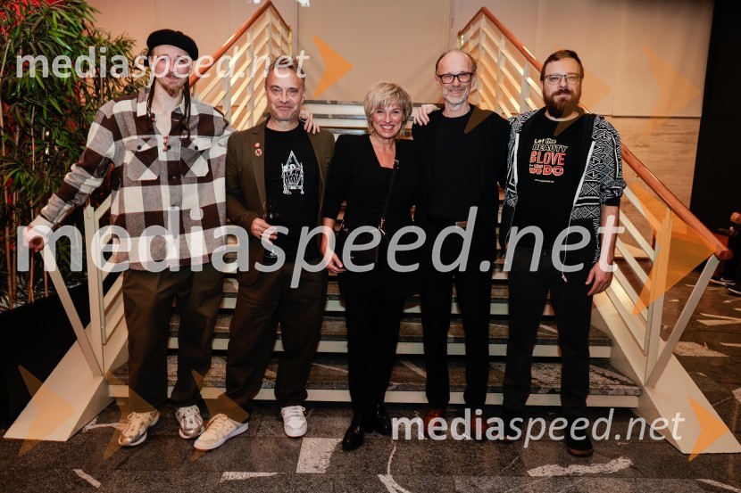  Žigan Krajnčan, igralec, plesalec, koreograf;  Jani Hace, glasbenik, Siddharta;  Romana  Krajnčan, pevka;  Lojze  Krajnčan, dirigent Big Banda RTV Slovenija ;  Kristijan Krajnčan, glasbenikŽigan Krajnčan navdušil z orkestrom Big Band RTV Slovenija