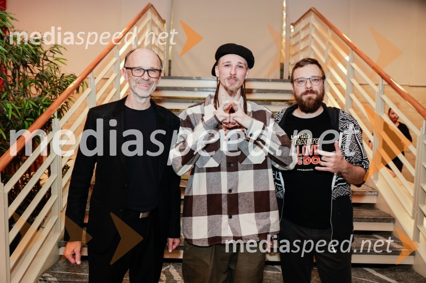  Lojze  Krajnčan, dirigent Big Banda RTV Slovenija ;  Kristijan Krajnčan, glasbenik;  Žigan Krajnčan, igralec, plesalec, koreografŽigan Krajnčan navdušil z orkestrom Big Band RTV Slovenija