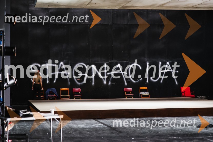 V iskanju izgubljenega jezika, premiera v SNG Nova Gorica