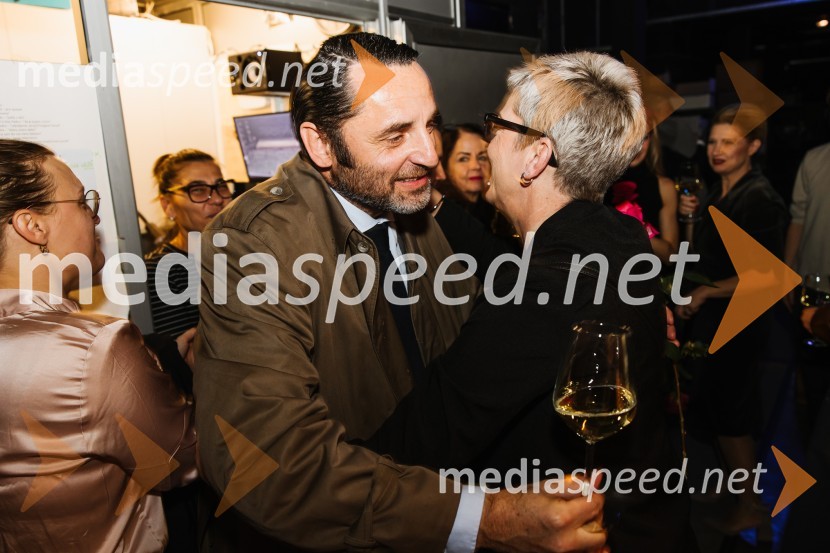 V iskanju izgubljenega jezika, premiera v SNG Nova Gorica